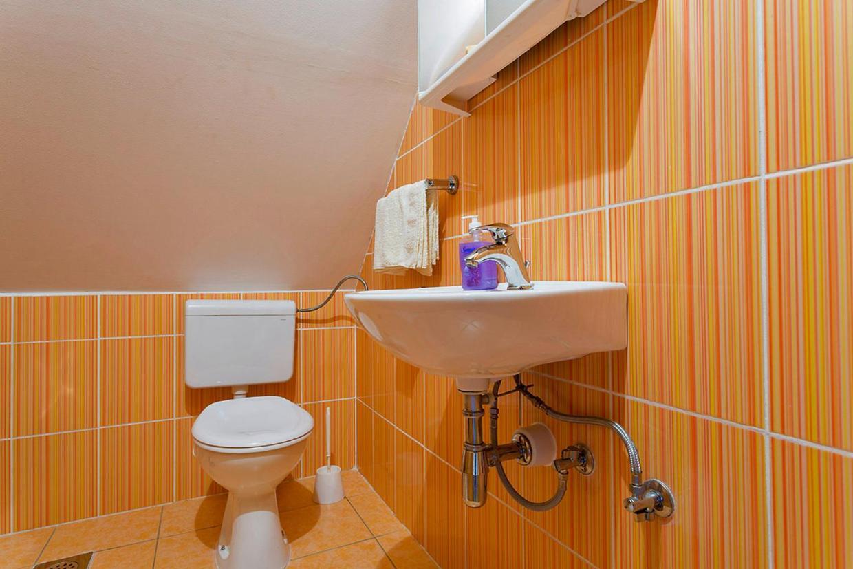 Andrea In Sertic Poljana - Haus Fuer 6 Personen Plitvická jezera Exteriér fotografie
